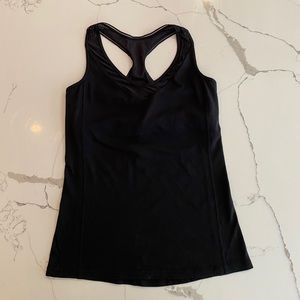 Lululemon Black Women’s Racerback Tank w/bra Sz 8